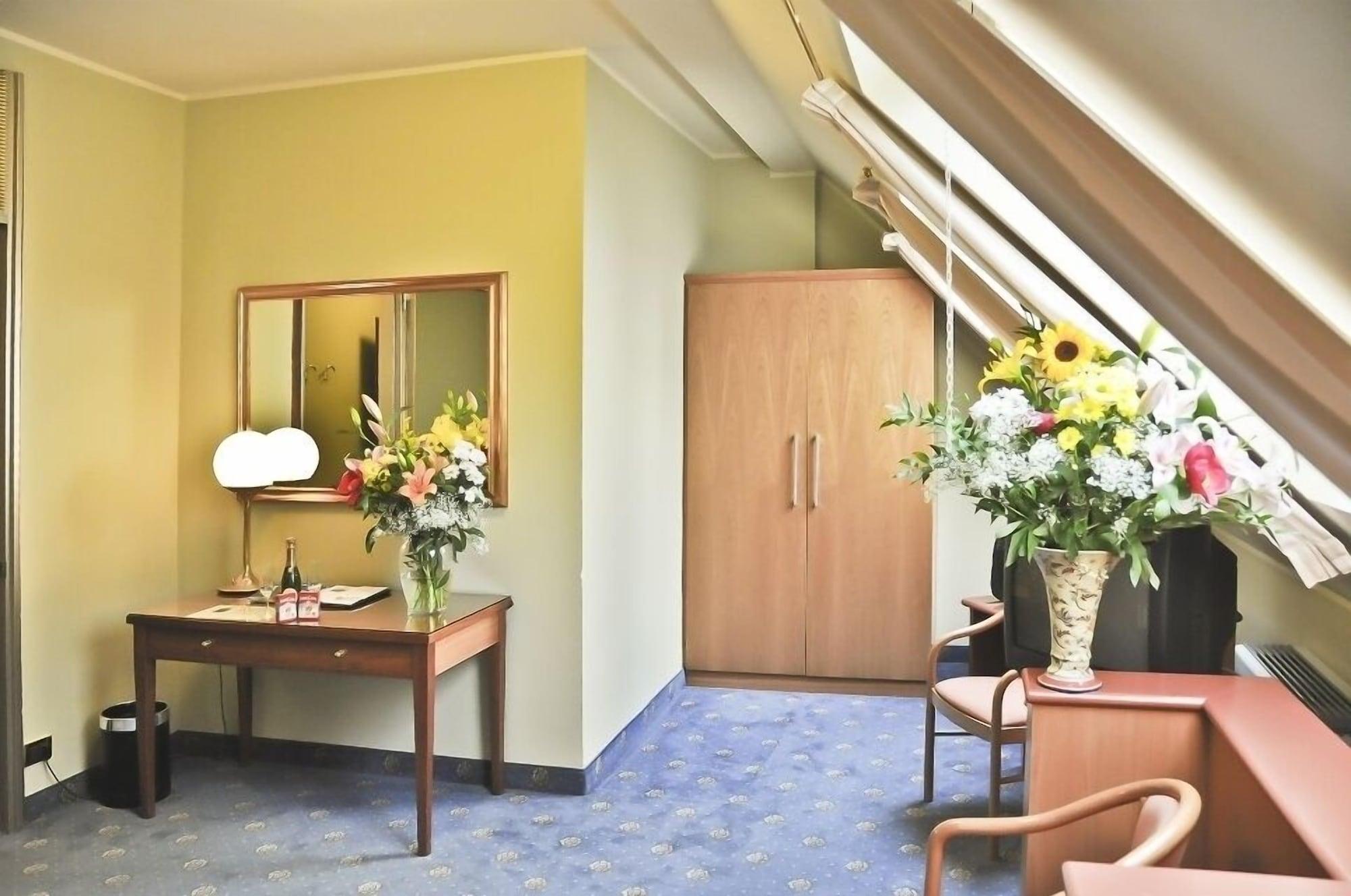 Hotel Lloyd Milano Eksteriør billede