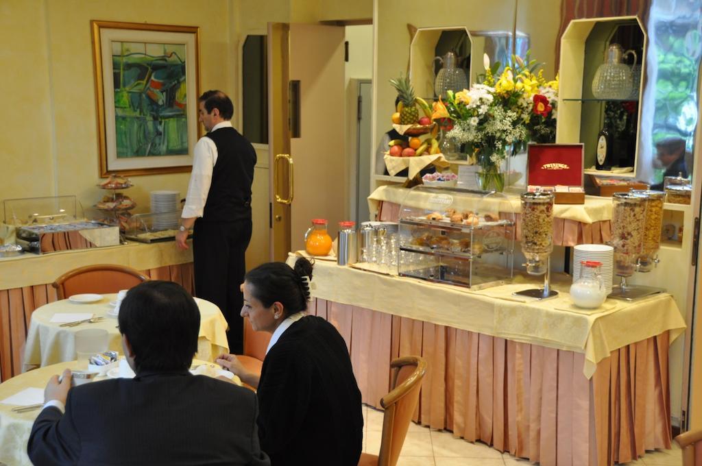 Hotel Lloyd Milano Eksteriør billede